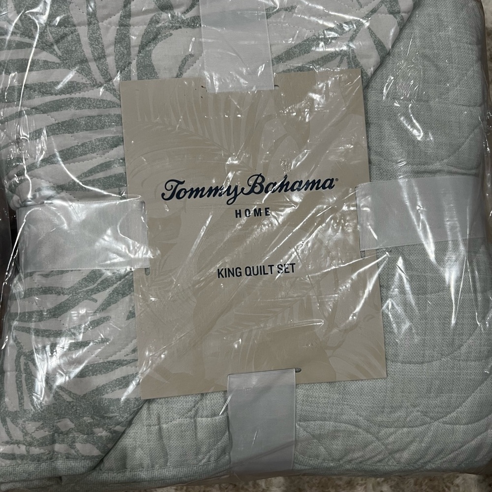 The Company Store Quilted King Quilt Set - Sage Green